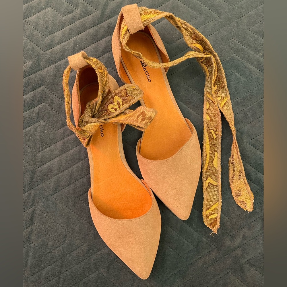 Matiko leather/suede  flats
